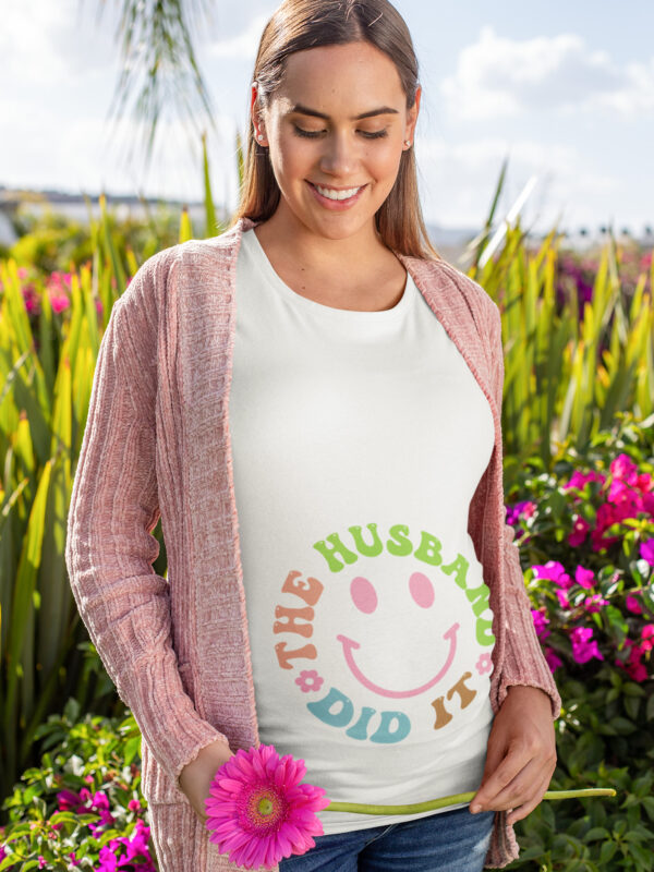 The Husband Did It Maternity T-Shirt - Funny & Playful Pregnancy Tee